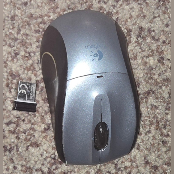 Logitech® M505 Wireless Mouse, silver - Picture 2 of 3